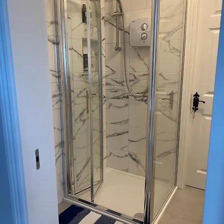 Chata Laurel Droichead an Chaisleáin