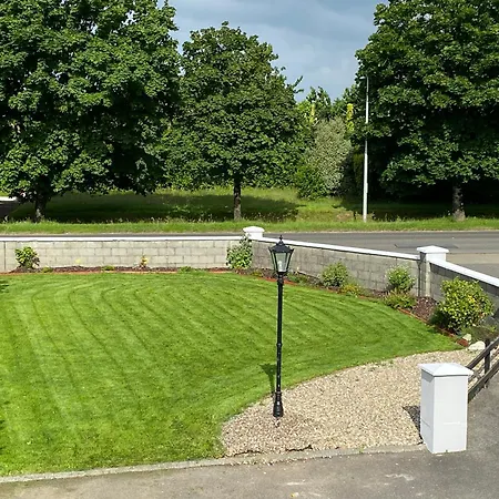 Laurel بيت خشبي *